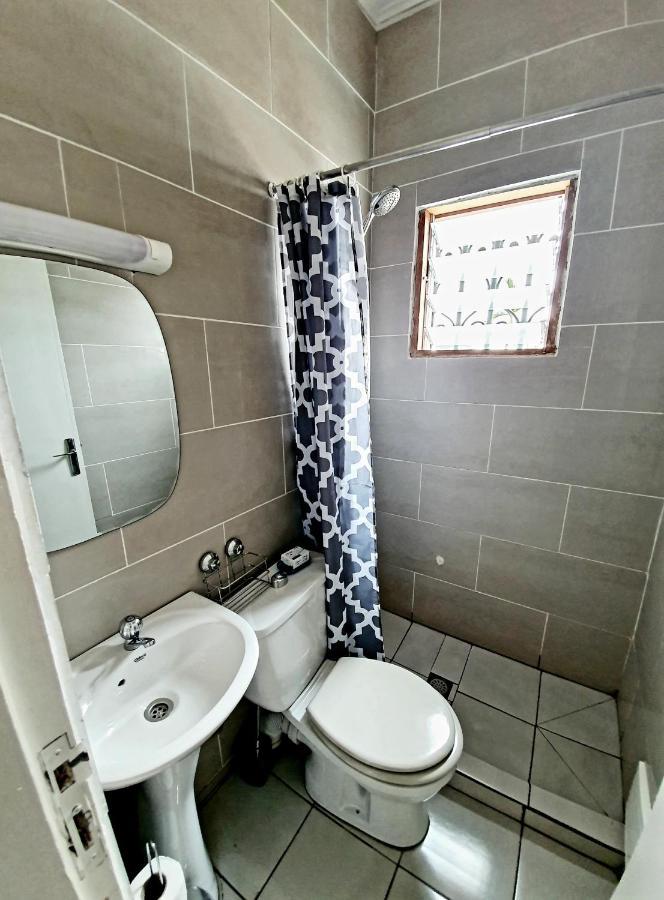 Appartement Makepe Bm 2 Дуала Экстерьер фото