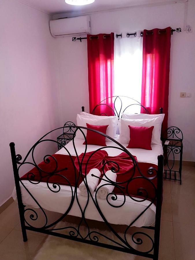 Appartement Makepe Bm 2 Дуала Экстерьер фото