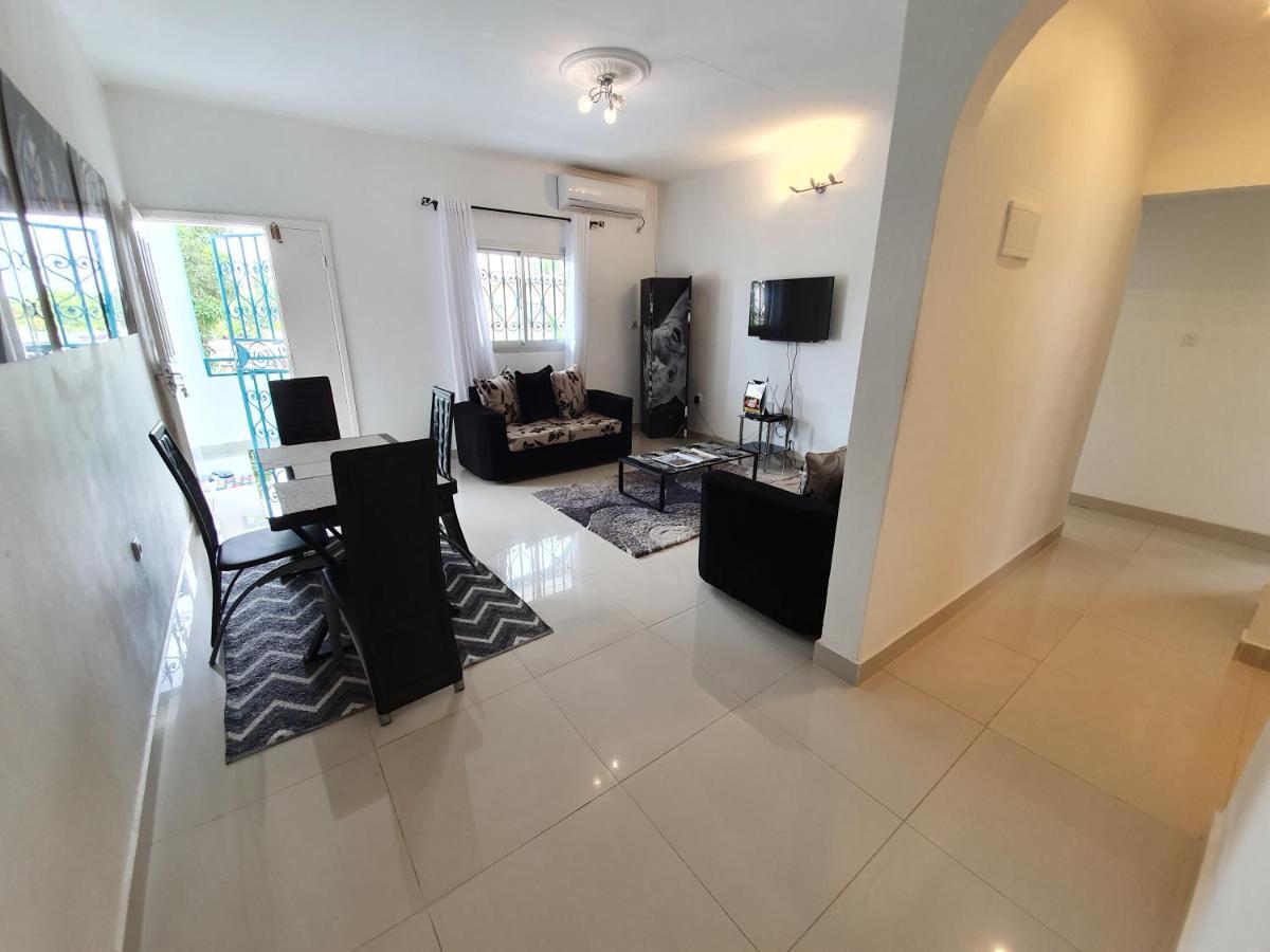 Appartement Makepe Bm 2 Дуала Экстерьер фото